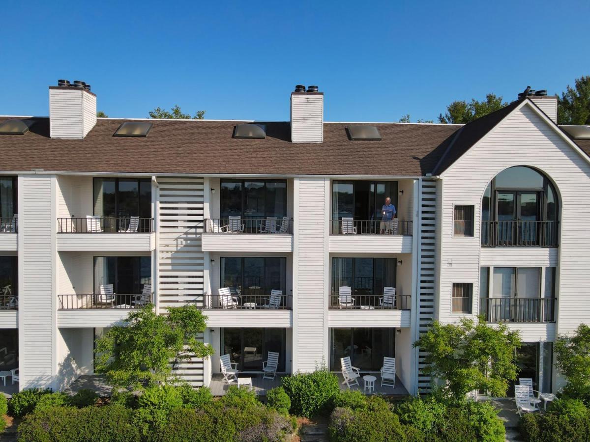 228 Edgewater Inn Charlevoix Exterior foto